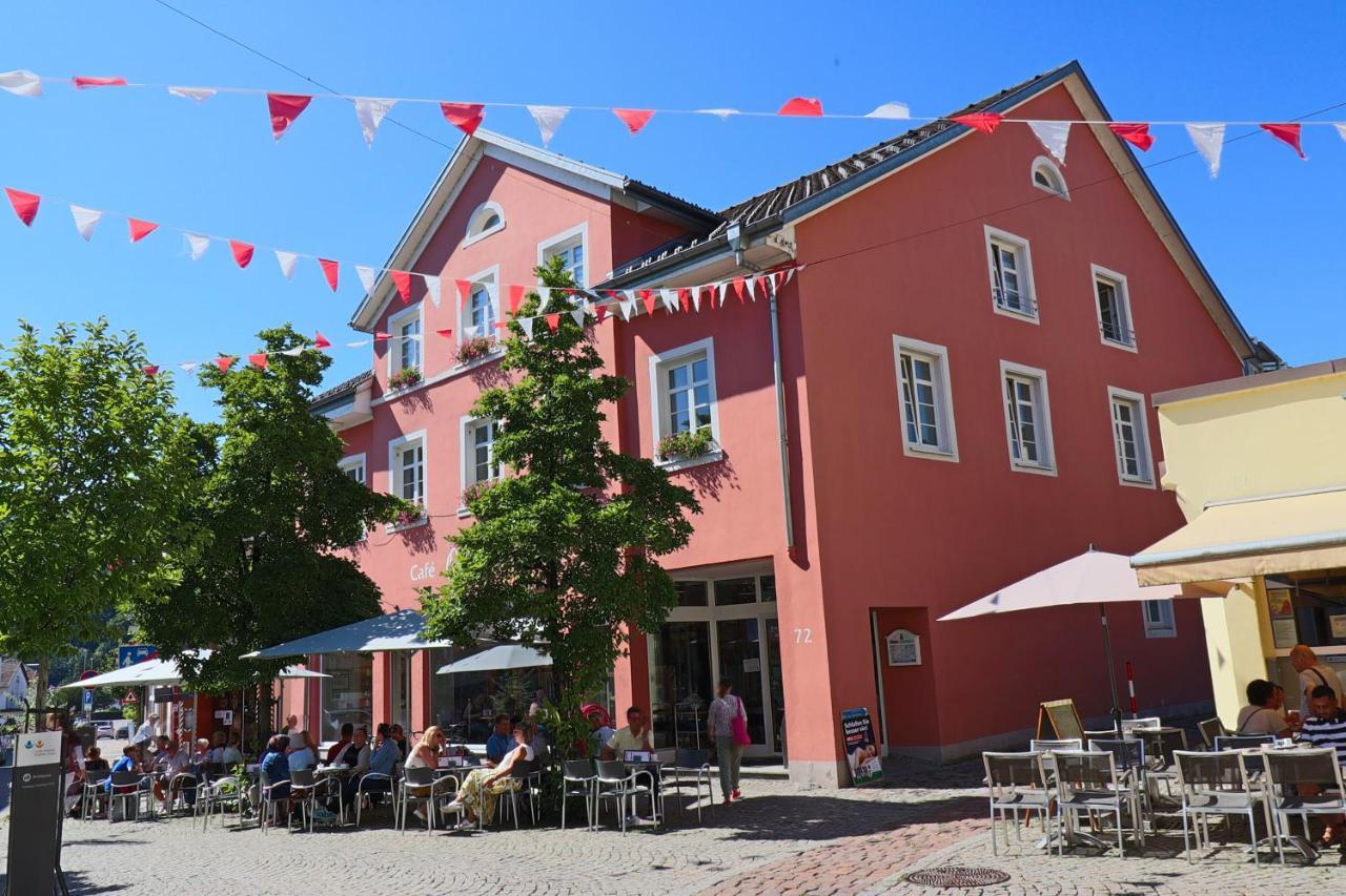 Loewe Apartment Gelb Tiengen Altstadt Waldshut-Tiengen Ngoại thất bức ảnh