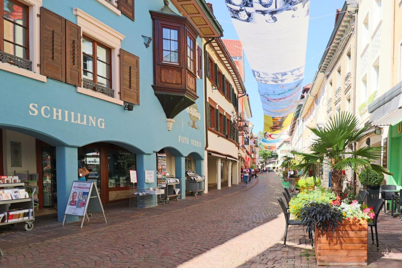 Loewe Apartment Gelb Tiengen Altstadt Waldshut-Tiengen Ngoại thất bức ảnh