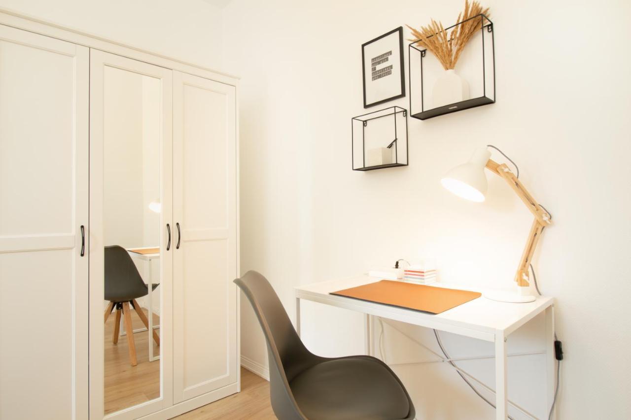 Loewe Apartment Gelb Tiengen Altstadt Waldshut-Tiengen Ngoại thất bức ảnh