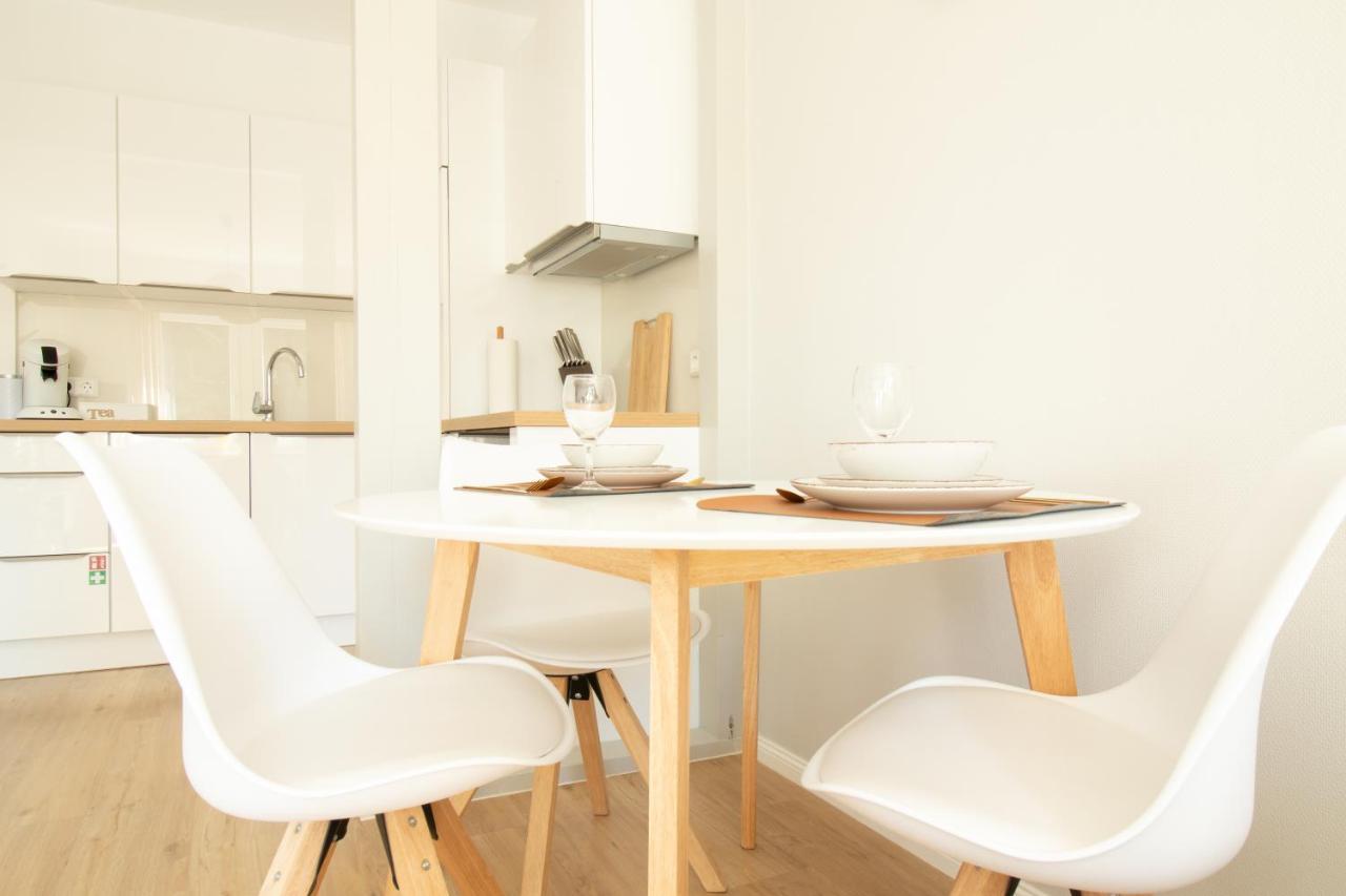 Loewe Apartment Gelb Tiengen Altstadt Waldshut-Tiengen Ngoại thất bức ảnh